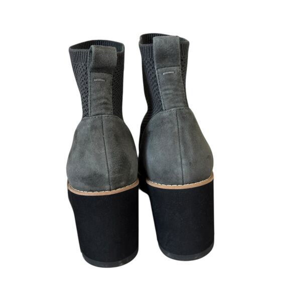 Eileen Fisher London Recycled Stretch Knit Bootie in Gray - Size 11 - Picture 2 of 10